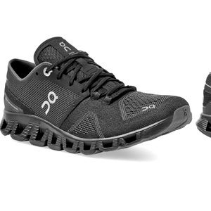 On Cloud X Training Shoe size 8 womens